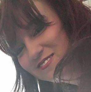 Meet your Posher, Ivette